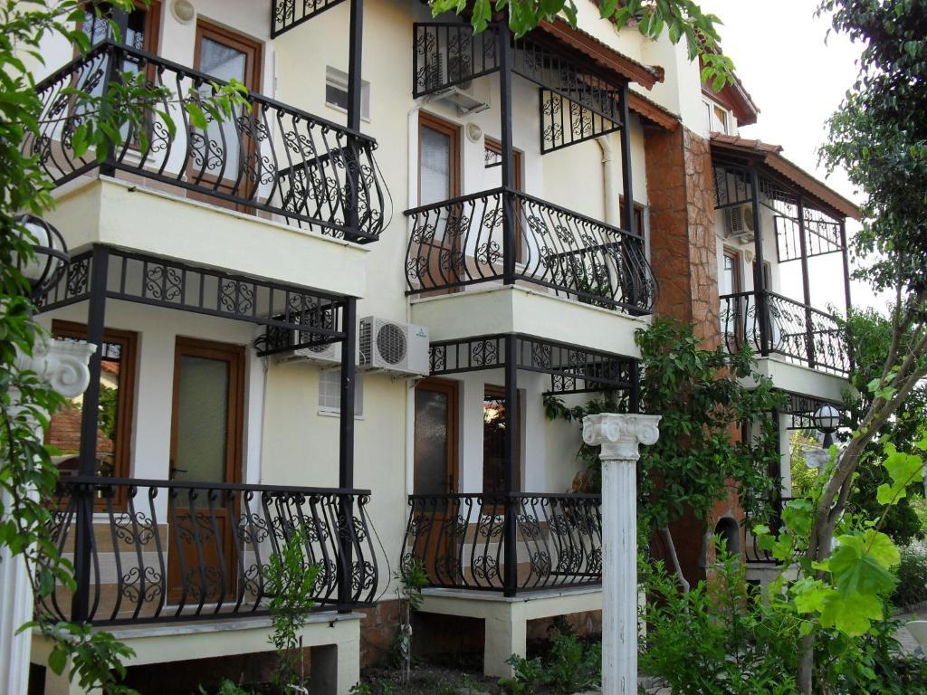 Villa Ozalp Apartments Dalyan Szoba fotó