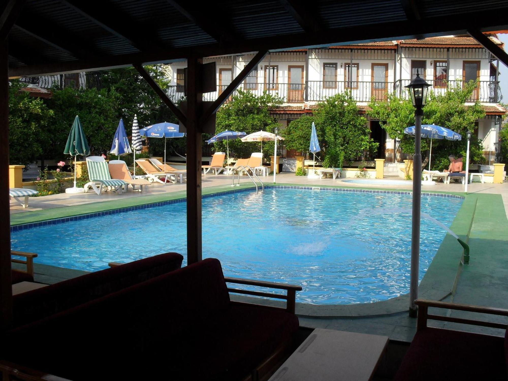 Villa Ozalp Apartments Dalyan Kültér fotó