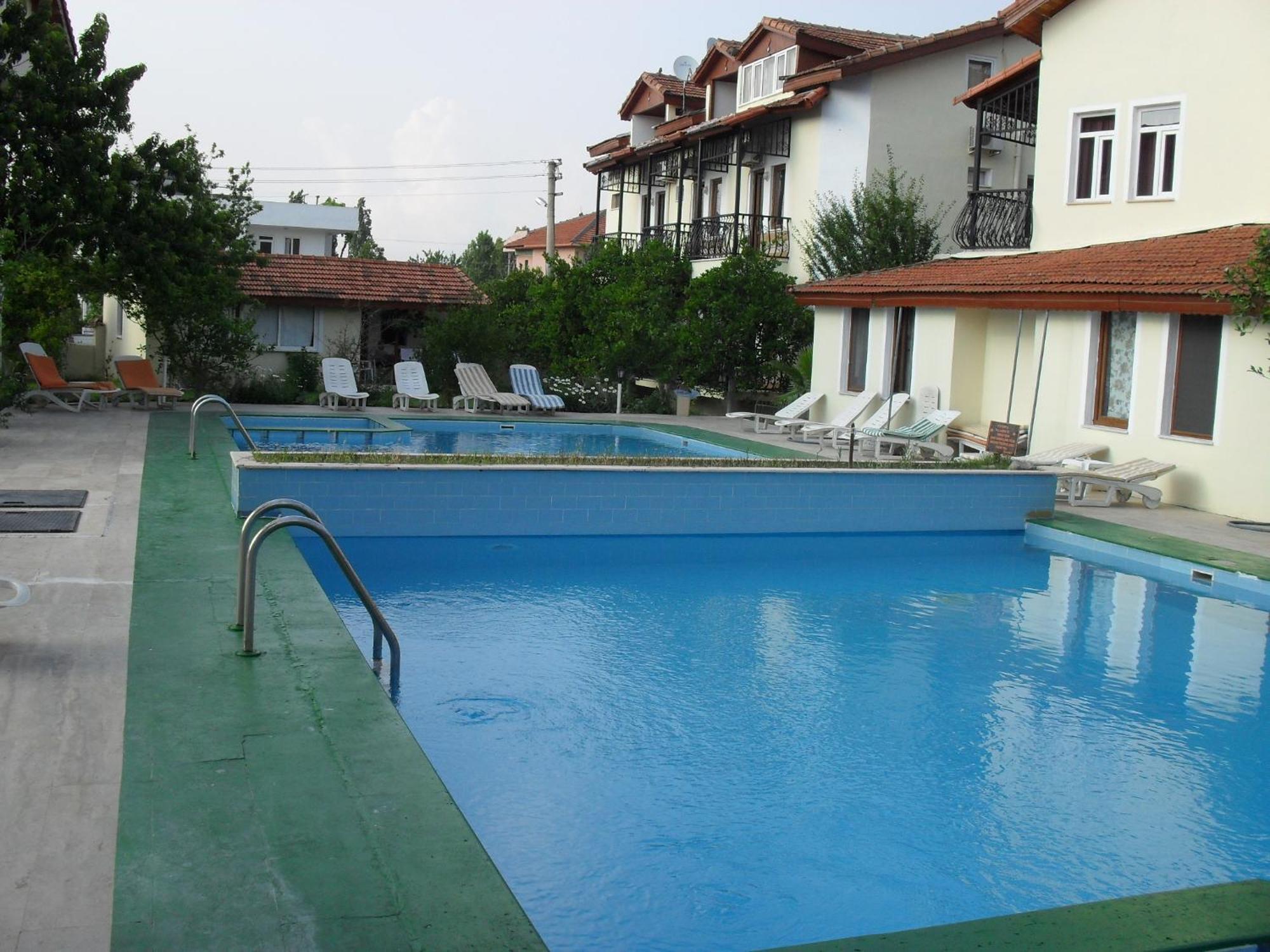 Villa Ozalp Apartments Dalyan Kültér fotó
