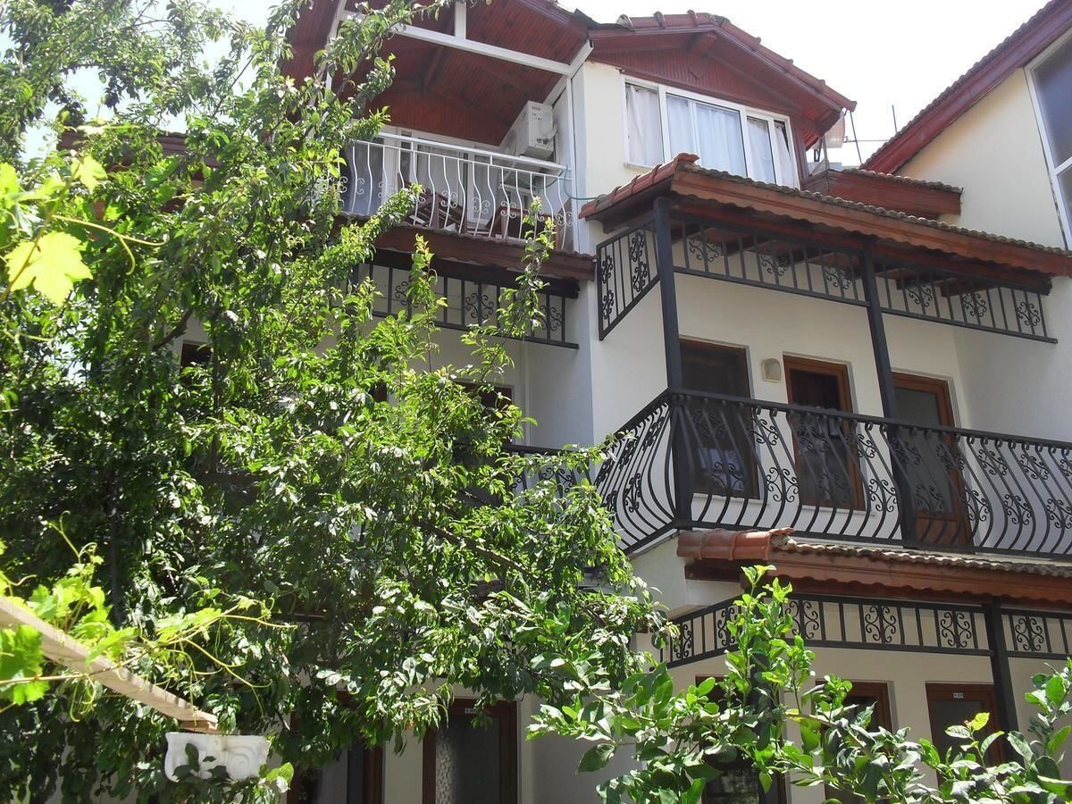 Villa Ozalp Apartments Dalyan Kültér fotó